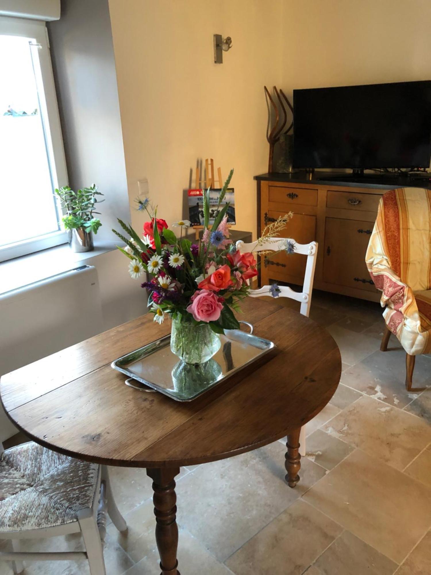 L'Atelier De Sophie Bed & Breakfast Longueville  Exterior photo